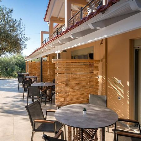 Eutopia Olive Garden Сивота Экстерьер фото